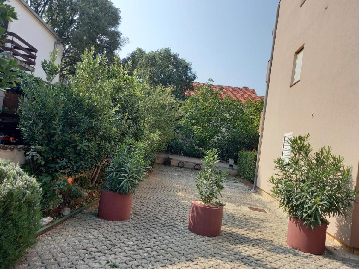 Apartman Silva Biograd Na Moru Eksteriør billede